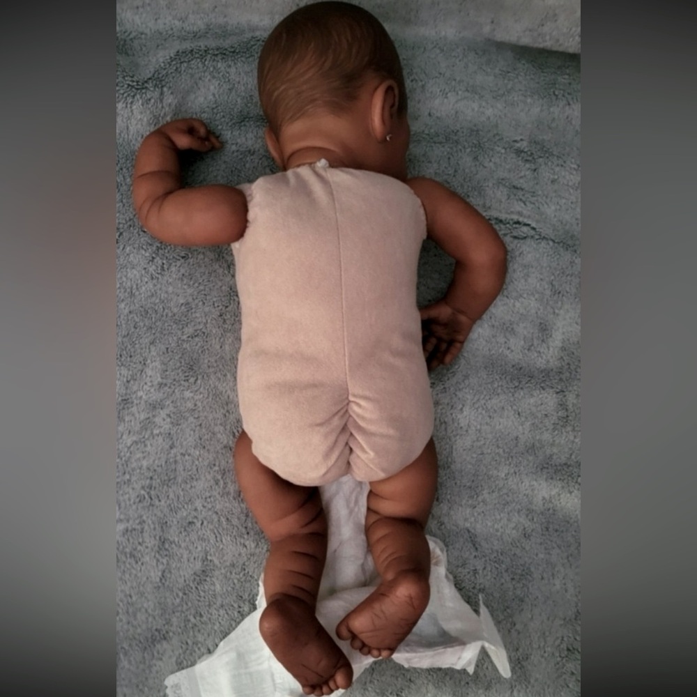 Handmade authentic high end Reborn Realborn doll Cecily by the late Adrie Stoete - Picture 9 of 13